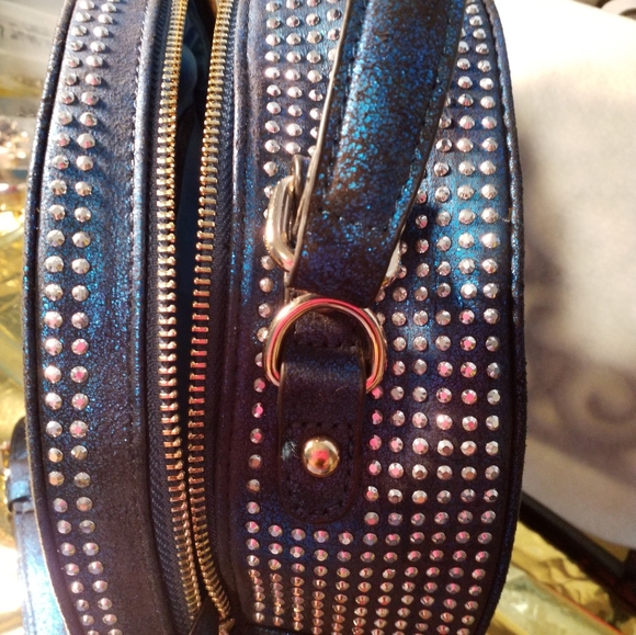 Metallic blue 2 pc Handbag - Picture 2 of 8